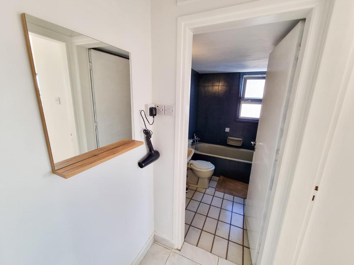 City View Rooms Larnaca Buitenkant foto