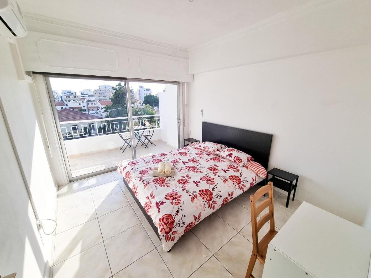 City View Rooms Larnaca Buitenkant foto