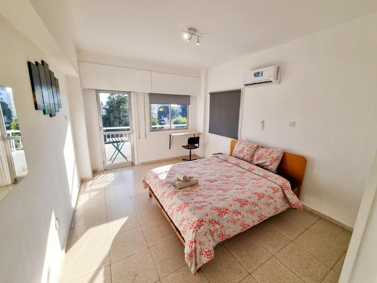 City View Rooms Larnaca Buitenkant foto